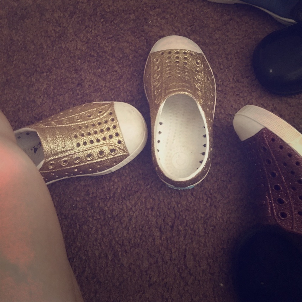 Gold natives
